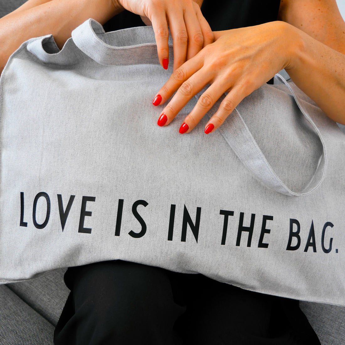 LOVE IN BAG